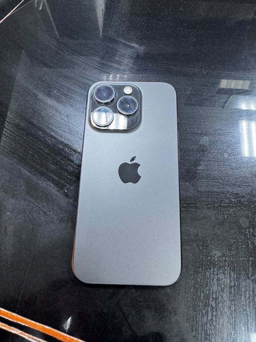 Iphone 15pro.       .