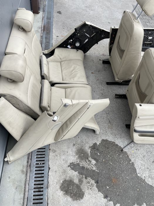 Кожен салон комплект за BMW E92 естествена кожа кремаво бежав перфектн