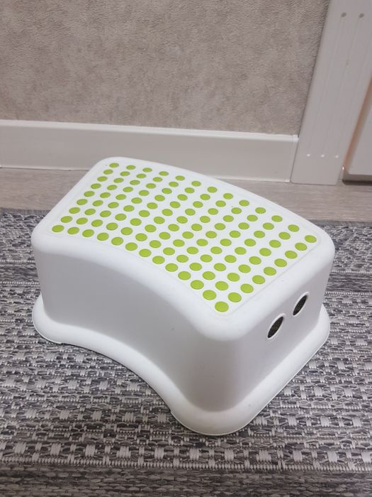 Ванночка для купания, горшок