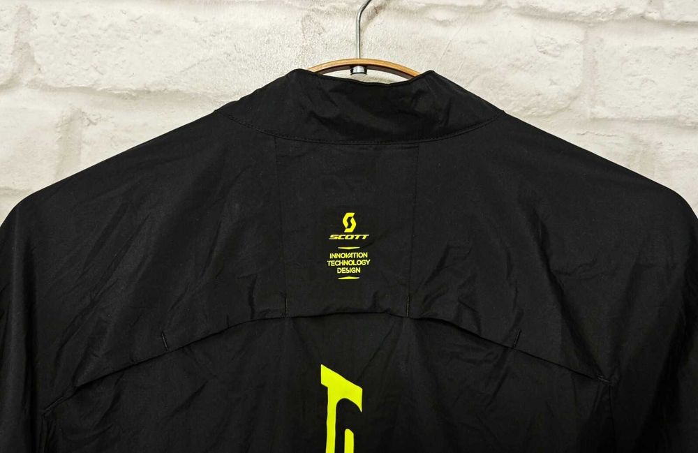 SCOTT RC Run  Pertex Оригинално дамско яке / горница размер S  Ново