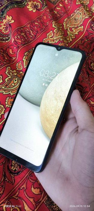 Продам самсунь а12 идеал