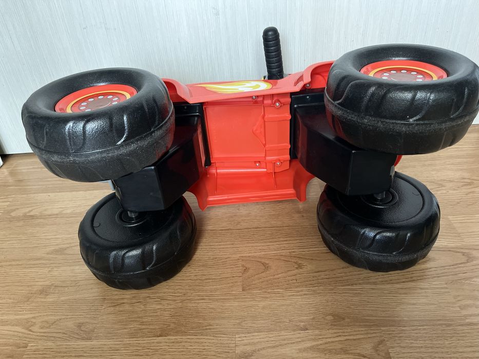 Blaze si paw patrol masini se dau copii pe ele