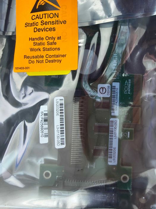 Adaptor SCSI LSI20320IE PCI‑E Ultra 320 pentru servere. Nou, sigilat!
