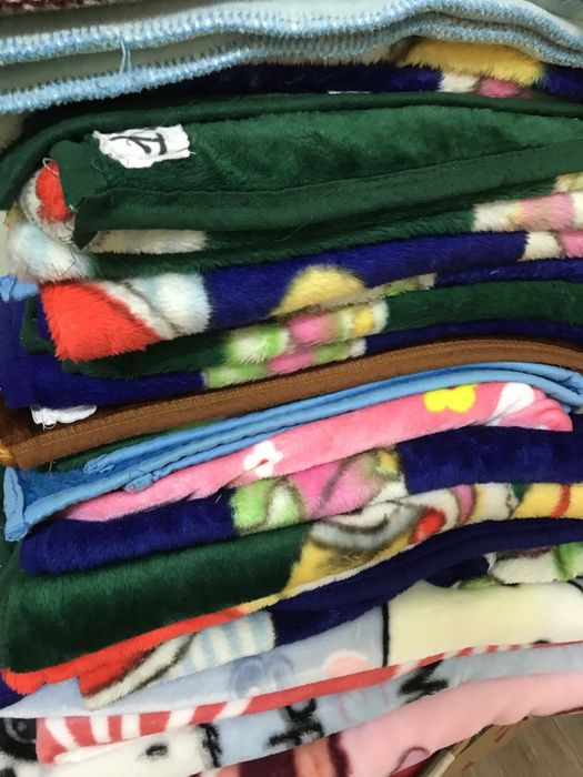 Матрасы, ковры, пасуды, одиялы