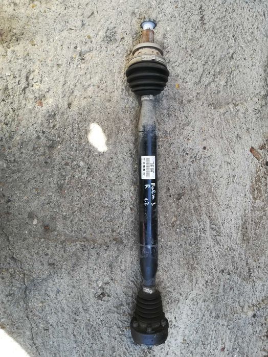 Polo Ibiza Fabia 2 Поло Ибиза Фабиа полуоски полуоска шенкели шенкел