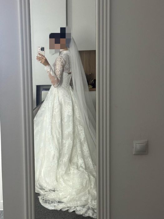 Свадебное платье