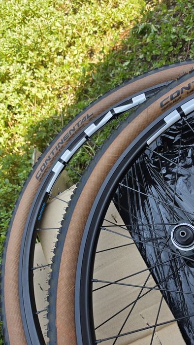Set de roti Shimano Mt500 29" cu 24C noi cu anvelope noi