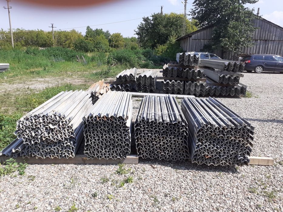 Parapet metalic zincat semigreu