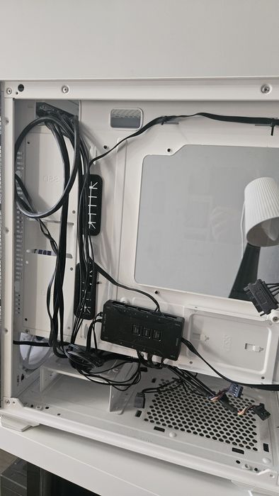 Carcasa AQIRYS Wezen White ARGB