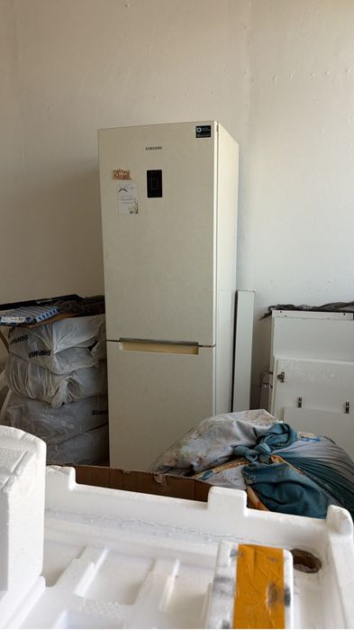 Холодильник состояние хороший