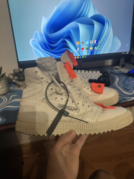 Off White Court 3.0