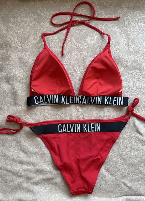 Бански “Calvin Klein”