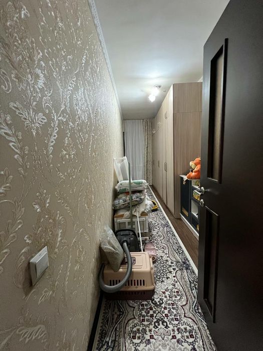 3 xona SERGELI SPUTNIK  1 etaj tortsevoy uy sotiladi