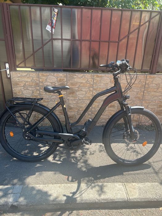 Vând bicicletă full electrică
