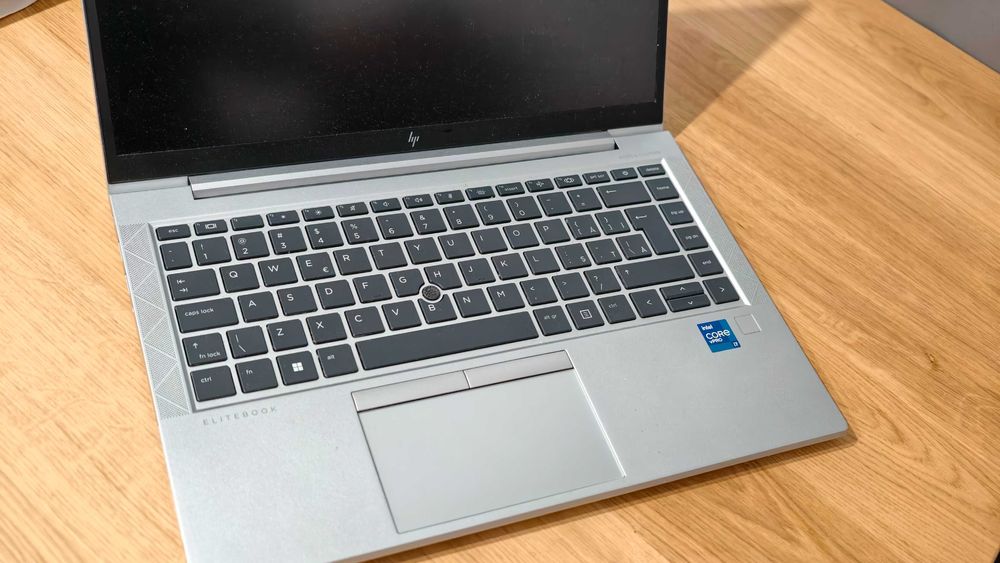 HP EliteBook 840 G8 i7-1185G7, 16 GB DDR4 RAM, 1 TB PCIe NVMe TLC