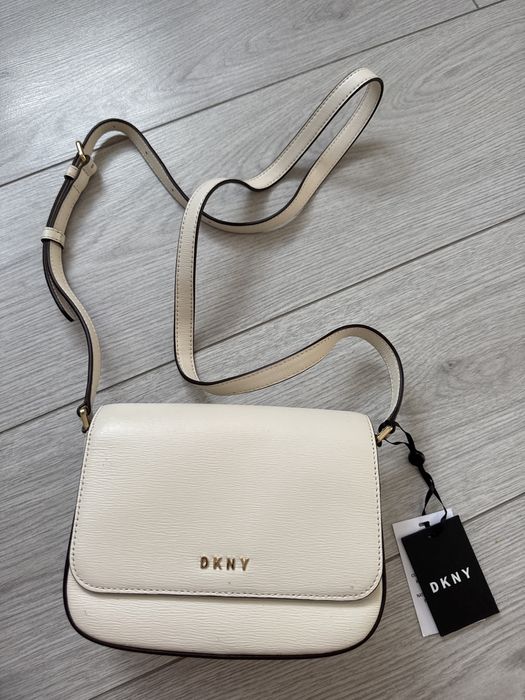 Продается новая сумка оригинал DKNY