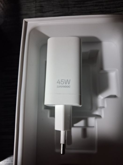 Смартфон OPPO A3x.