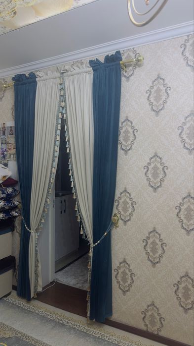 Парда сотилади эшик ойна пардаси камплект зашитник билан