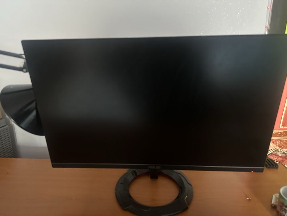 Vand monitoe Asus 165hz