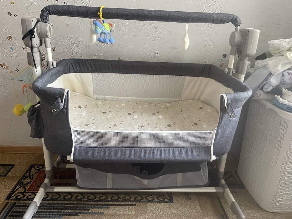 Коляска и манежка