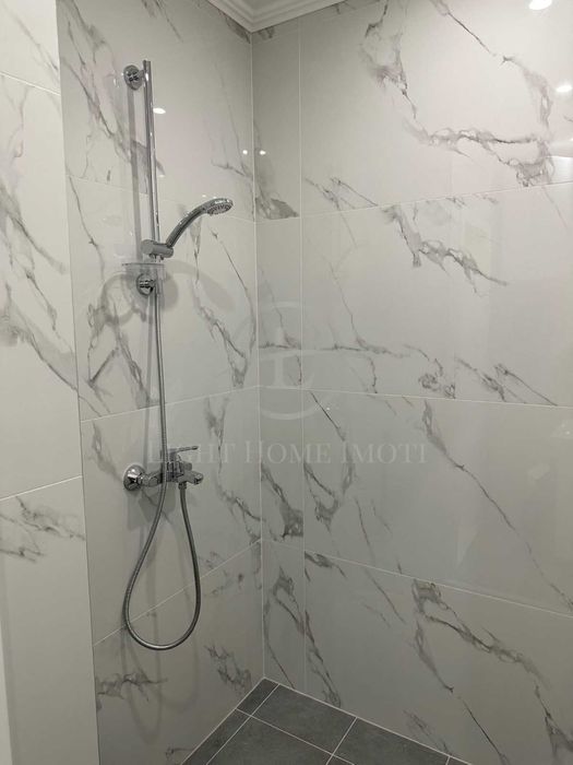 Продава се Двустаен апартамент в Пловдив, Мараша - 83 кв.м за 2091 €/кв.м - Снимка #7