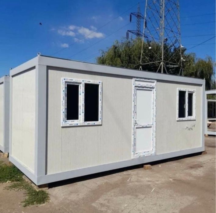 Container modular sanitar