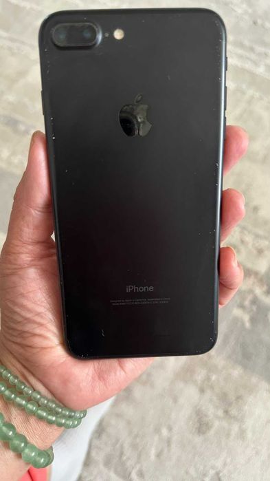 Продается Iphone 7+ б/у