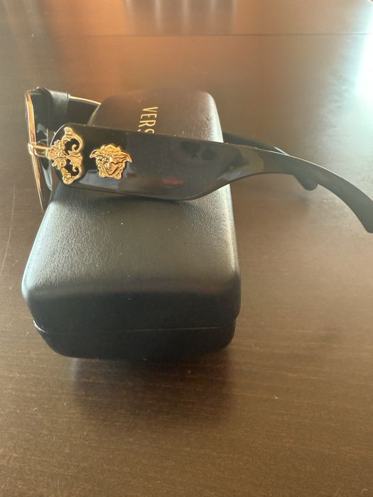 Слънчеви очила Versace