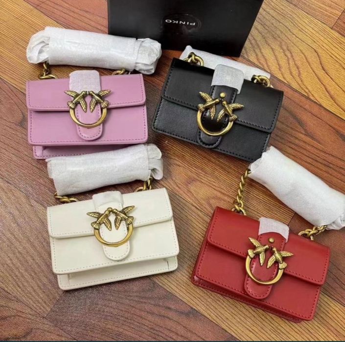 Чанта Pinko micro в черен цвят