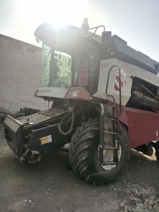 Виктор 410 камбайин сотилади хамма ёґи радной матор очилмаган идиял