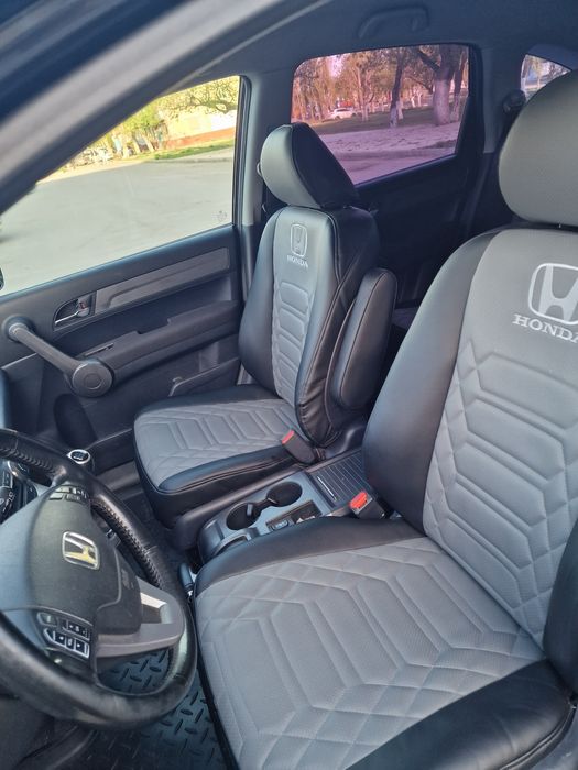 Продам машину Honda CR- V
