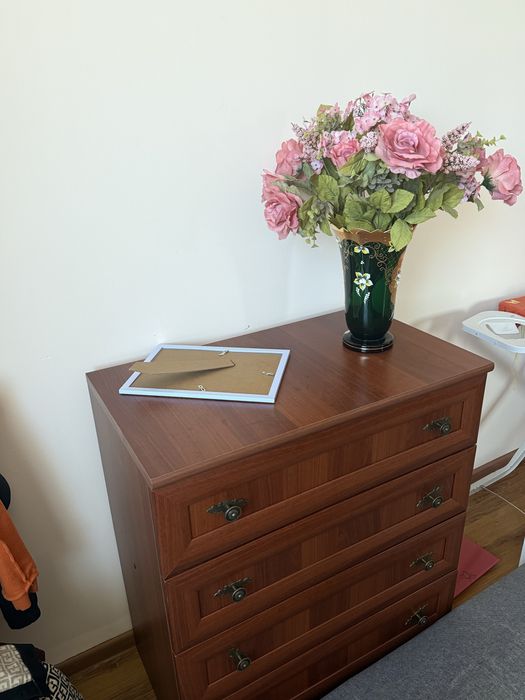 продам спальный гарнитур