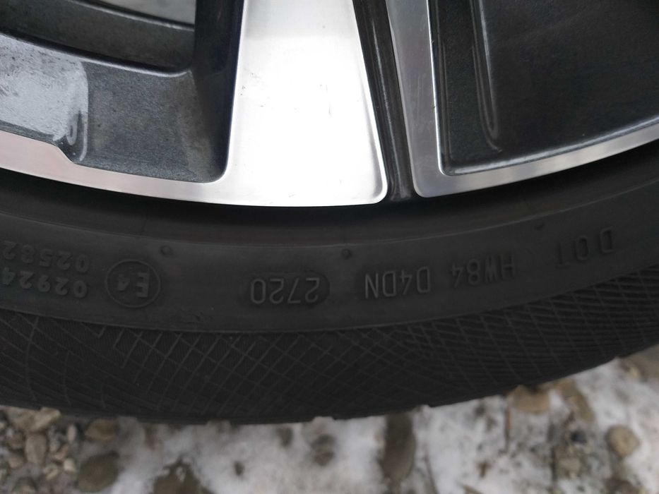 Set 4 Anvelope Iarna Continental WinterContact 235 50 R19  ci265