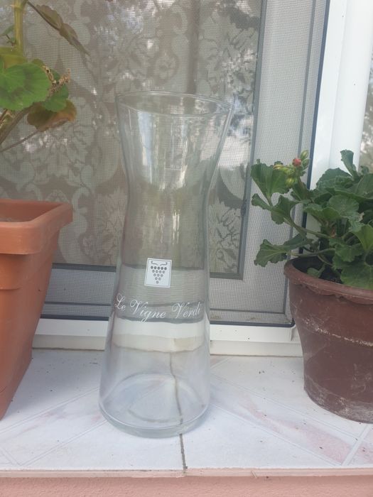 Decantor de vin.