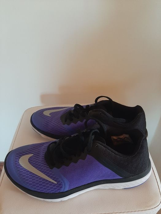 Nike, спортни обувки