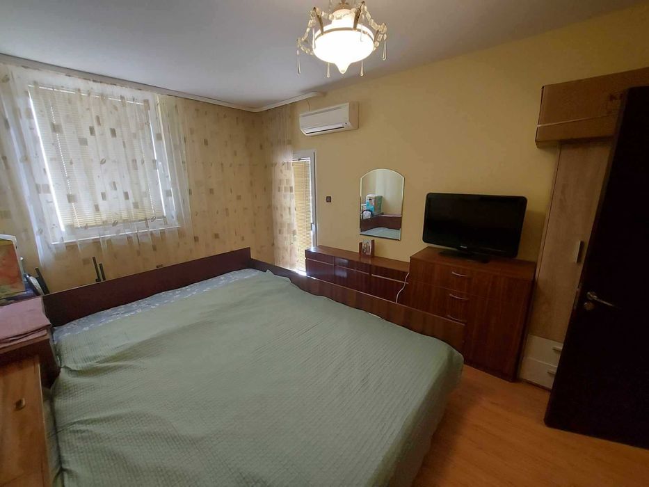 Продава се Двустаен апартамент в Търговище, Вароша - 85 кв.м за 1380 €/кв.м - Снимка #4