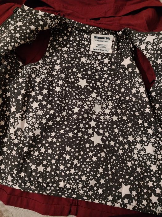 Ветровка в отличном состоянии