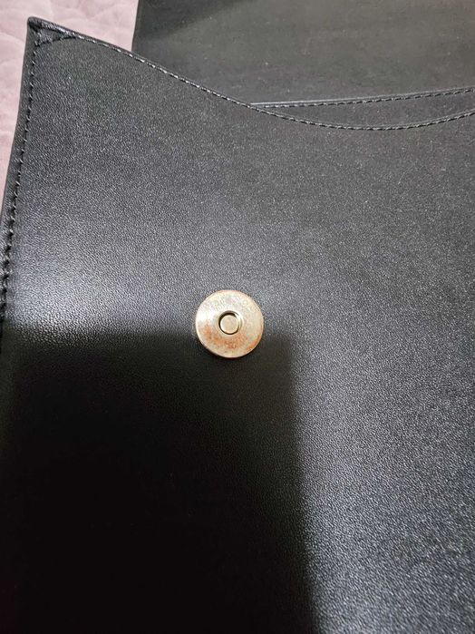 Дамска чанта Guess