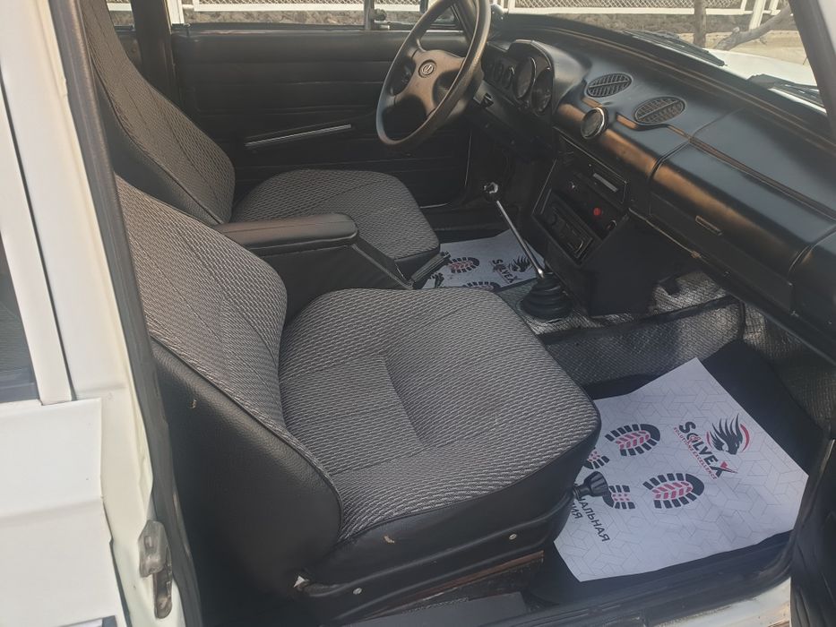 ВАЗ 2106 Сотилади.