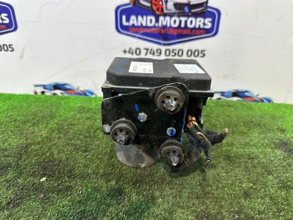 Pompa abs audi a4 b8 2.0 diesel cod: 8k0907379aa 2007-2015