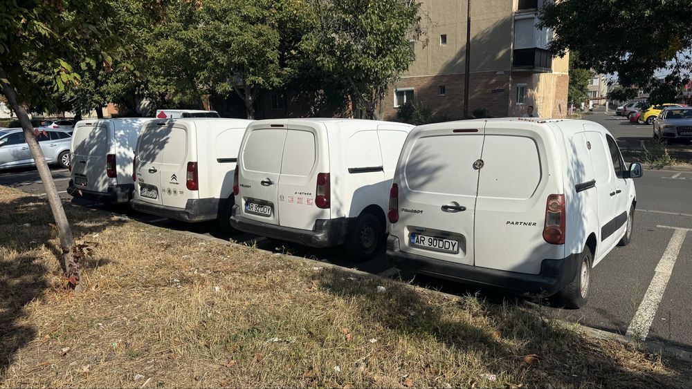 Vand Peugeot Partner MAXI anul 2013-2015 euro 5 , 5 bucati !!!2000€-3500€