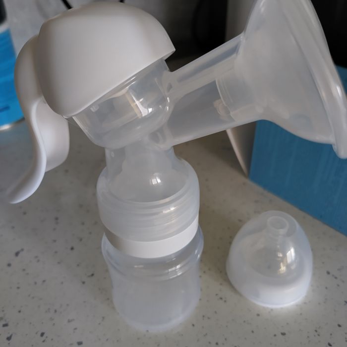 Ръчна помпа за кърма