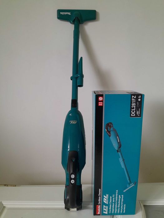 Aspirator Makita DCL281FZ