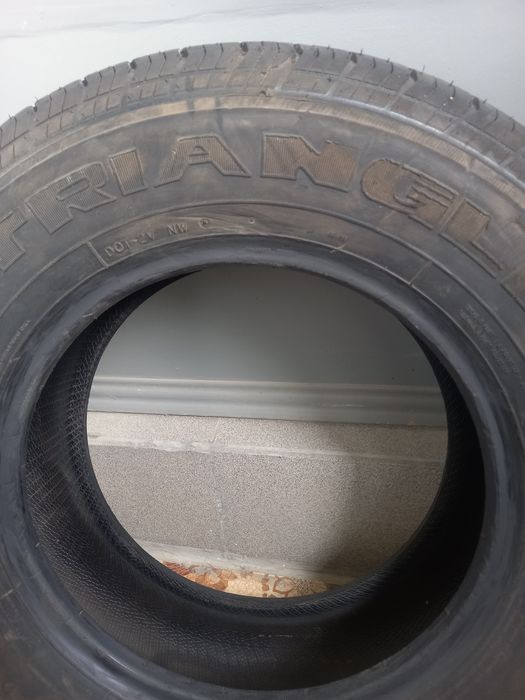 Продам покрышку 1шт