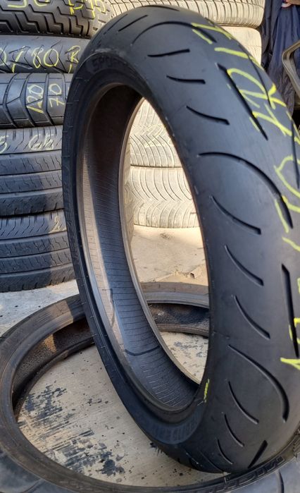 Anvelopa Moto Metzeler 120/70 ZR17 Stare Impecabilă DOT0323