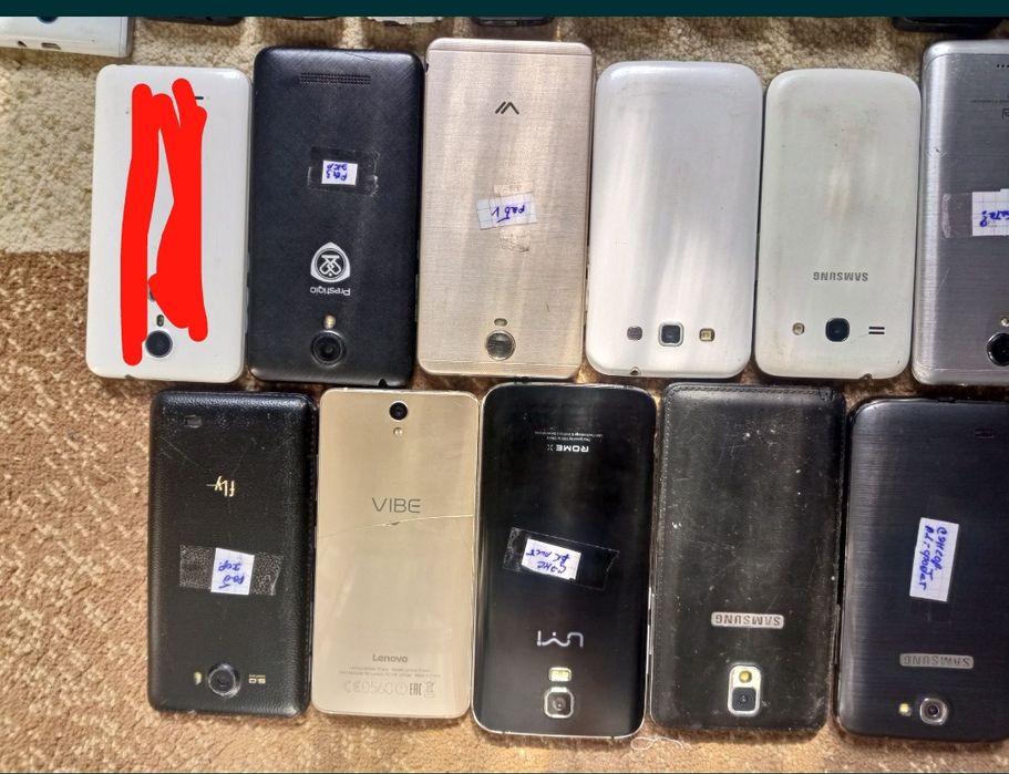 Продам полурабочее телефоны