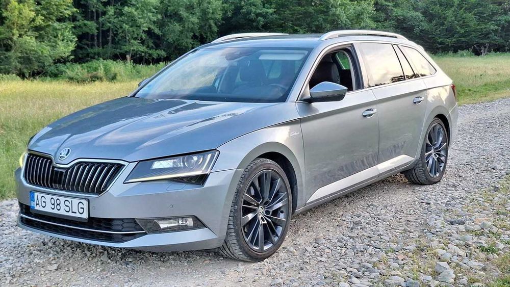 SKODA Superb 2016