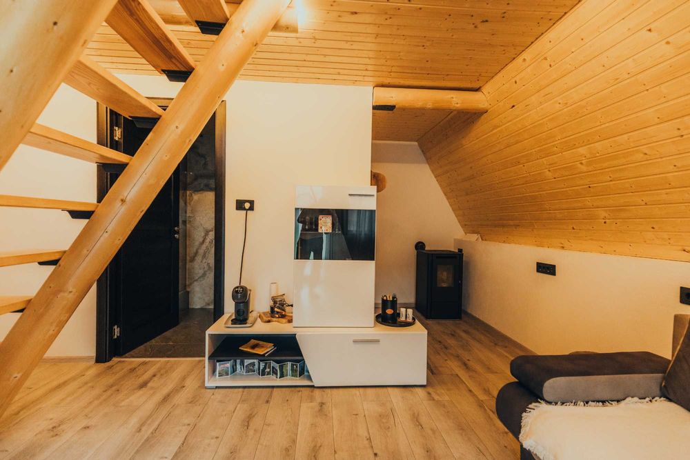 CABANA A-FRAME de inchiriat