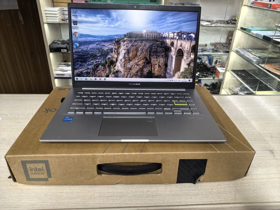 Продам ноутбук Asus k413e