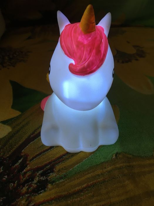 Продам ночник единорог